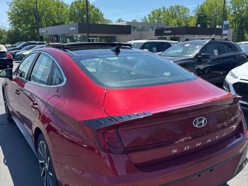 Used 2023 Hyundai Sonata Limited FWD image 13