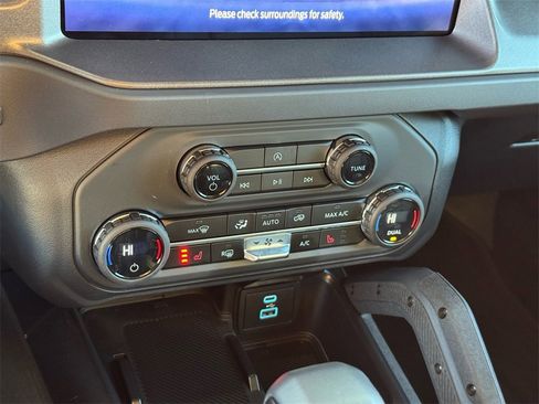 New 2025 Ford Bronco Big Bend w/ Black Diamond Package image 20