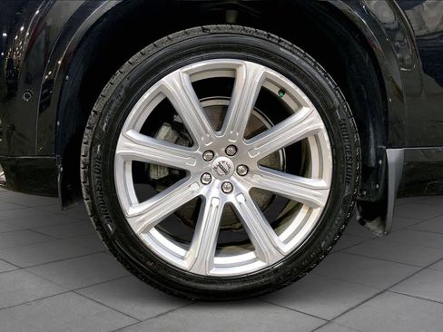 Used 2018 Volvo XC90 T6 Inscription w/ Convenience Package image 11