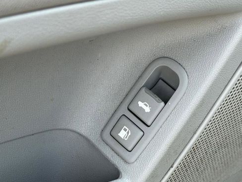 Used 2007 Hyundai Sonata SE FWD image 11