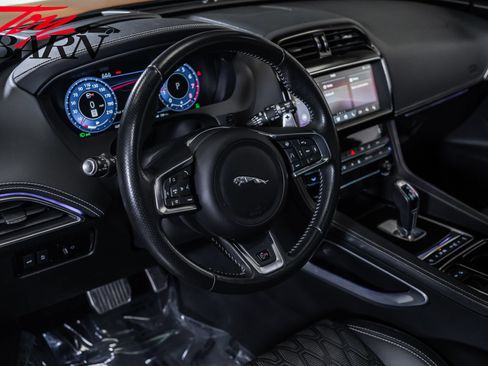 Used 2020 Jaguar F-PACE SVR AWD/4WD image 26