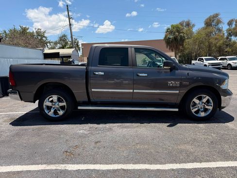 Used 2015 RAM 1500 Lone Star RWD image 4