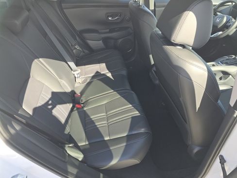 New 2026 Honda HR-V EX-L image 24