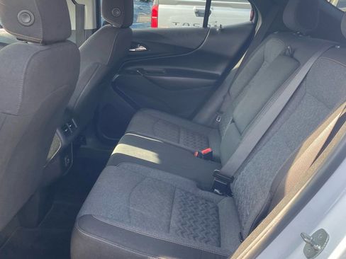 Used 2022 Chevrolet Equinox LT image 8