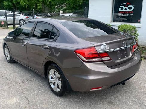 Used 2013 Honda Civic LX image 6