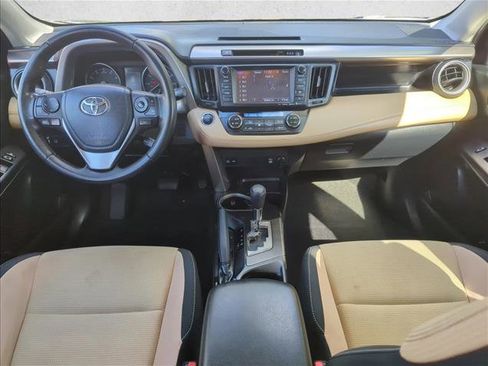 Used 2018 Toyota RAV4 XLE image 25