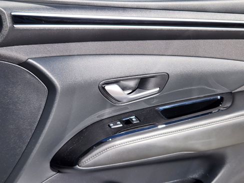 Used 2022 Hyundai Tucson SEL w/ Cargo Package image 13