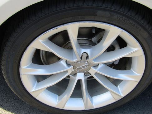 Used 2013 Audi A5 2.0T Premium image 31