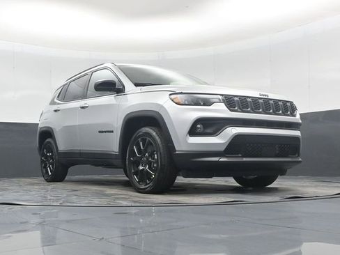 New 2026 Jeep Compass Latitude AWD/4WD image 45