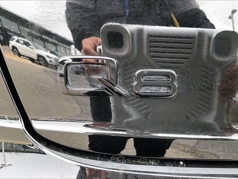 Used 2023 Audi Q8 Premium w/ Black Optic Package image 10