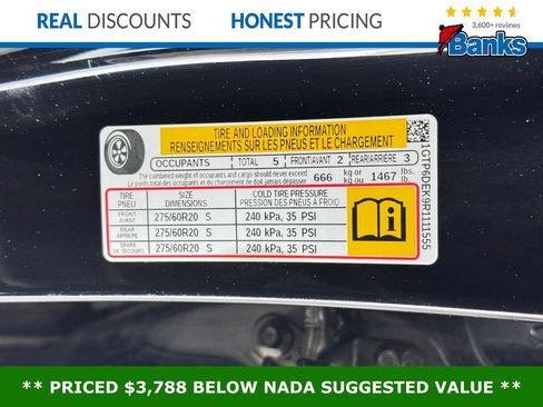 Certified 2024 GMC Canyon AT4 image 8