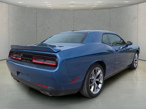 Used 2022 Dodge Challenger GT w/ Driver Convenience Group RWD image 5