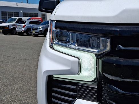 Used 2026 Chevrolet Silverado 1500 LT Trail Boss w/ Protection Package AWD/4WD image 9