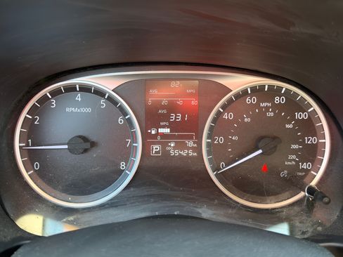 Certified 2022 Nissan Kicks S FWD image 10