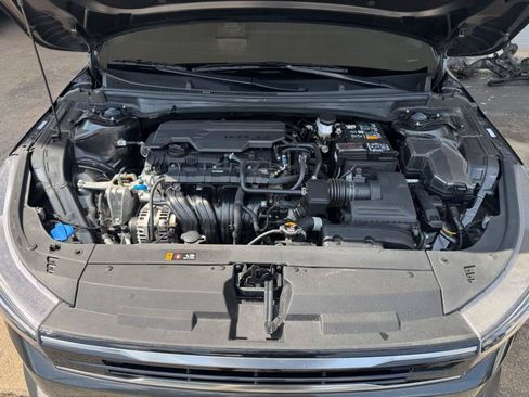 Used 2025 Kia K4 EX FWD image 15