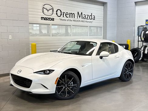 New 2026 MAZDA MX-5 Miata RF Grand Touring RWD image 1