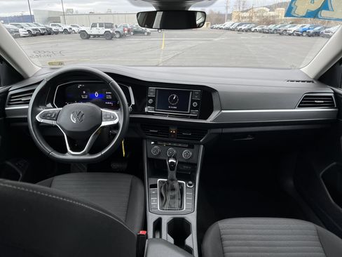 Used 2024 Volkswagen Jetta S image 24