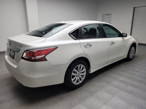 Used 2015 Nissan Altima 2.5 S w/ Power Driver Seat Package FWD image 9
