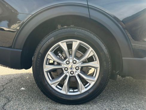 Used 2024 Ford Explorer Limited image 39