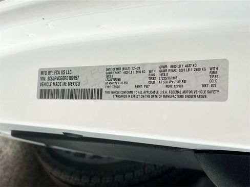 Used 2024 RAM ProMaster 2500 w/ Safety Group image 28