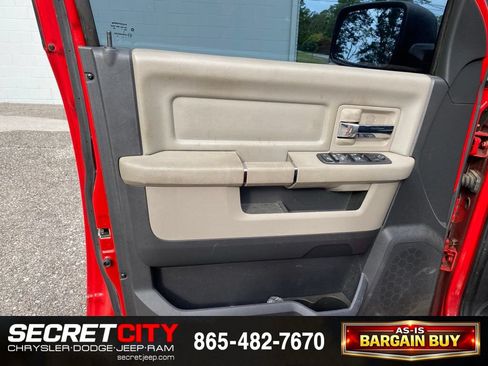 Used 2012 RAM 1500 Big Horn RWD image 12
