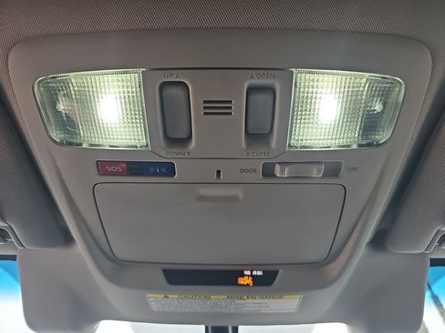 Used 2018 Subaru Outback 2.5i Limited image 31