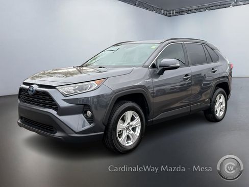 Used 2021 Toyota RAV4 XLE image 8