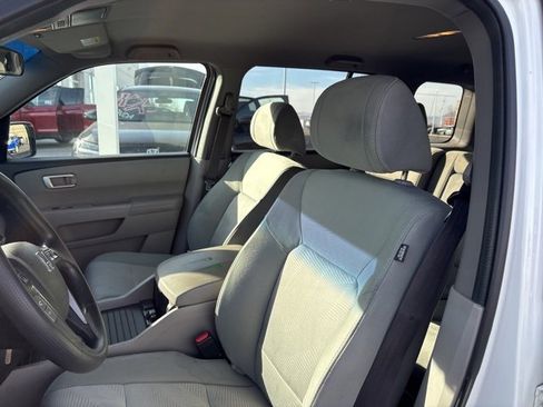 Used 2014 Honda Pilot LX image 14