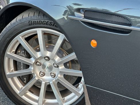 Used 2006 Aston Martin Vanquish S image 9
