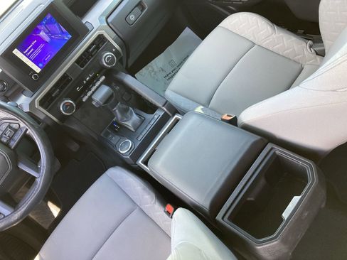 Certified 2024 Toyota Tacoma SR5 image 24