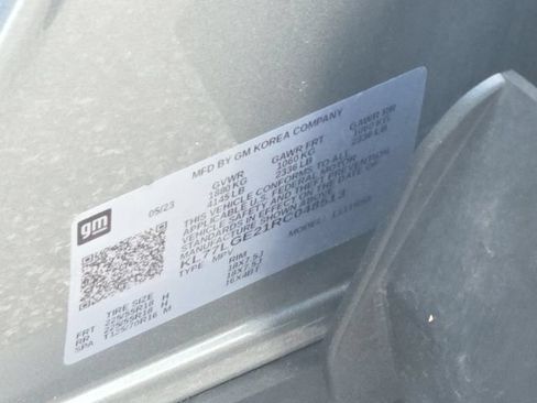 Used 2024 Chevrolet Trax RS FWD image 28
