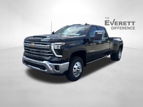 New 2026 Chevrolet Silverado 3500 LTZ w/ LTZ Plus Package image 11