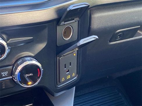 Used 2023 Ford F250 Lariat w/ Lariat Ultimate Package image 27