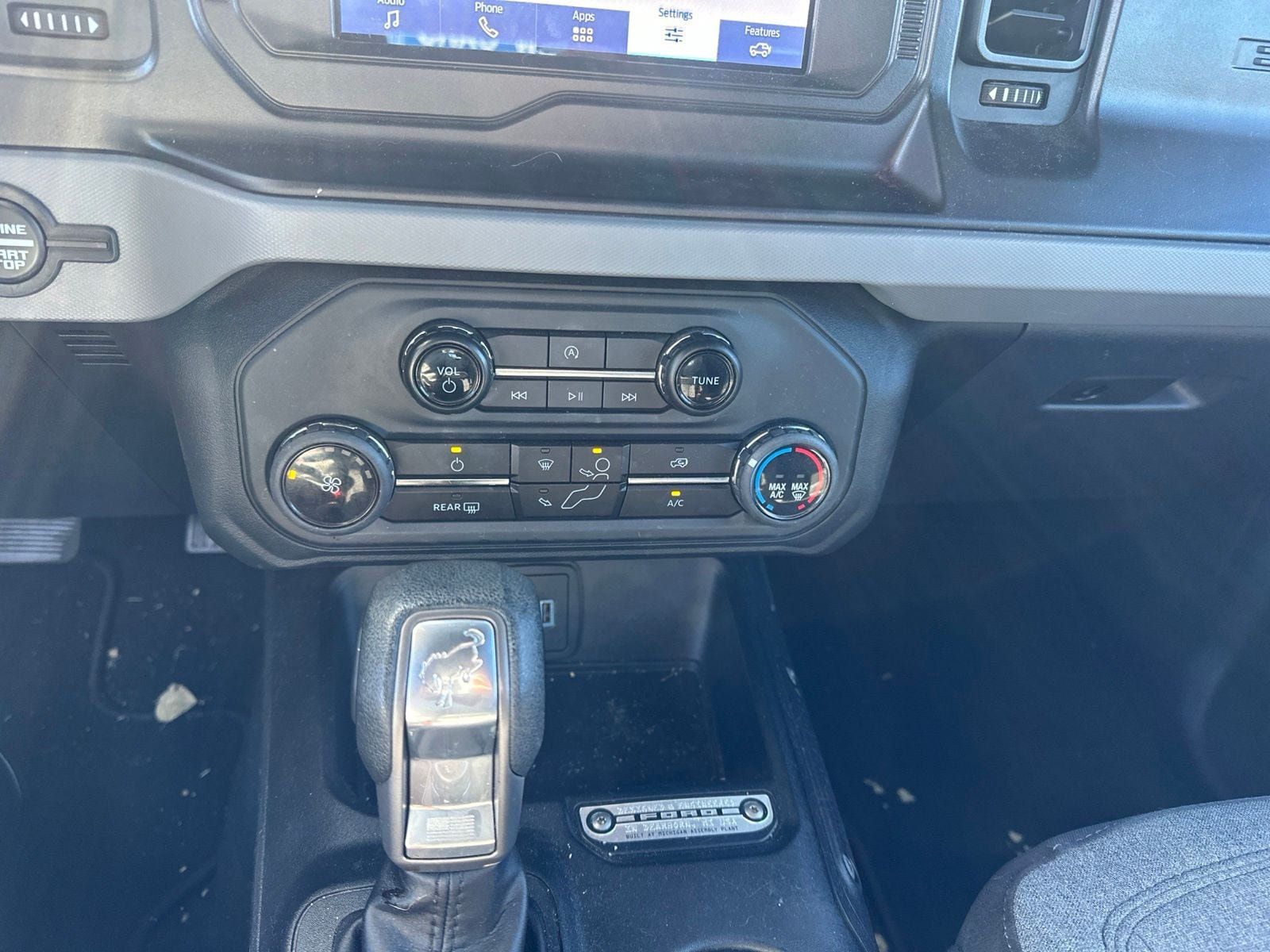 Used 2023 Ford Bronco 2-Door w/ Sasquatch Package AWD/4WD image 12