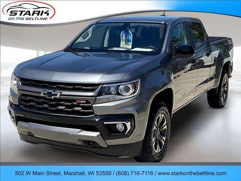 Used 2022 Chevrolet Colorado Z71 AWD/4WD image 2