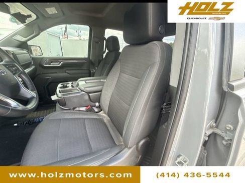 Used 2024 Chevrolet Silverado 1500 RST AWD/4WD image 33