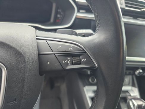 Used 2023 Audi Q3 2.0T Premium image 21