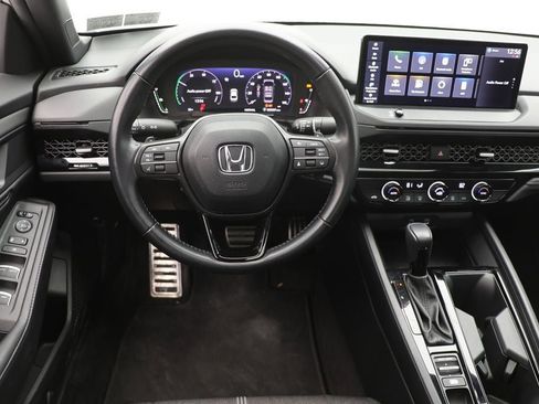 Used 2024 Honda Accord Sport image 12