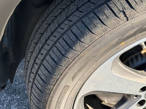 Used 2022 Mercedes-Benz GLC 300 4MATIC image 16