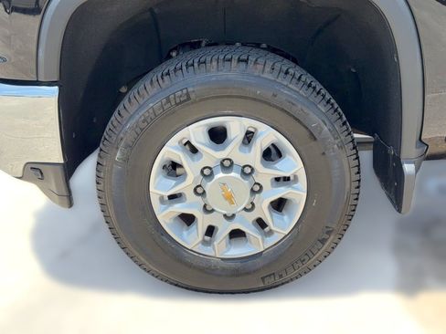 Used 2023 Chevrolet Silverado 3500 LT w/ Texas Edition AWD/4WD image 13