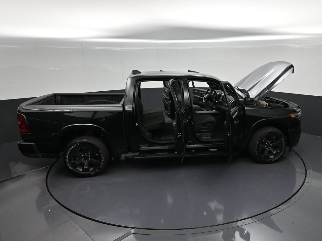 Used 2025 RAM 1500 Big Horn RWD image 35