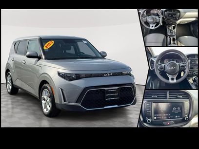 Certified 2023 Kia Soul LX w/ Option Group 015