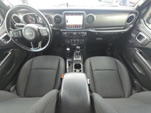 Used 2021 Jeep Wrangler Unlimited Sport AWD/4WD image 34