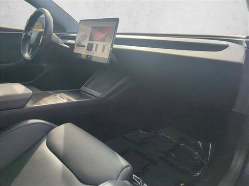 Used 2024 Tesla Model 3 Performance image 25