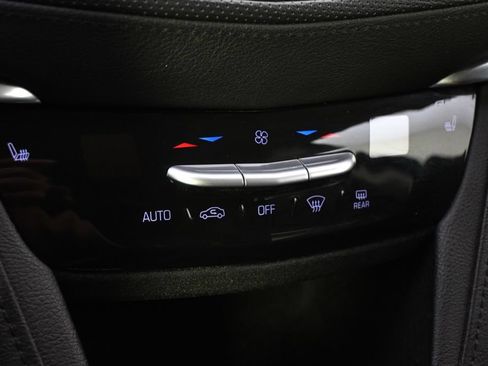 Used 2017 Cadillac XT5 Luxury w/ Driver Awareness Package AWD/4WD image 31