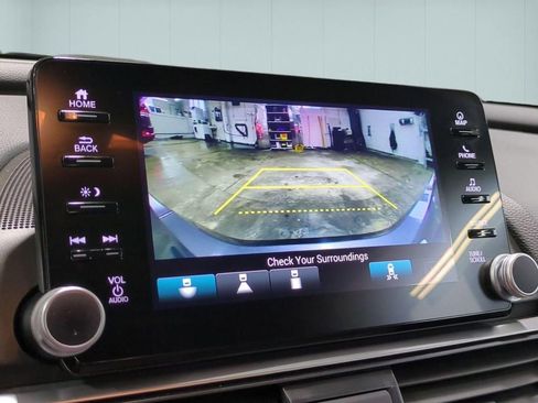 Used 2020 Honda Accord Touring image 26