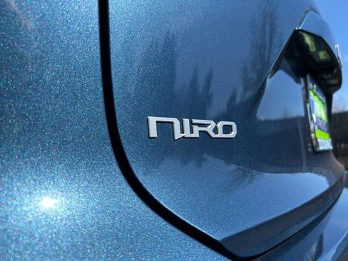 Used 2025 Kia Niro Wind w/ Wind Preserve Package FWD image 33