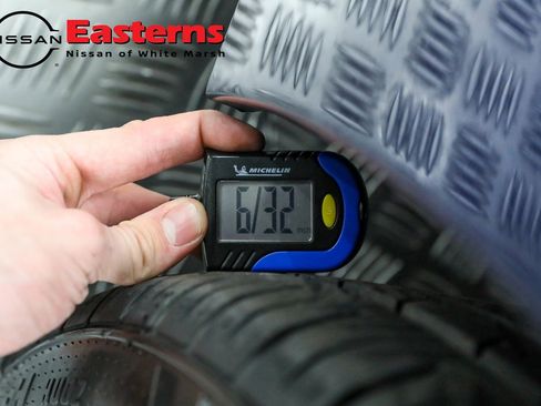 Used 2023 Nissan Maxima SV w/ Floor Mat Group image 41