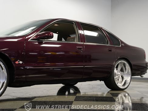 Used 1996 Chevrolet Impala SS RWD image 23