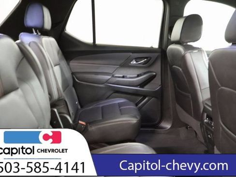 Used 2023 Chevrolet Traverse RS w/ LPO, Cargo Package AWD/4WD image 34